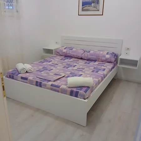 Erlind Apartament