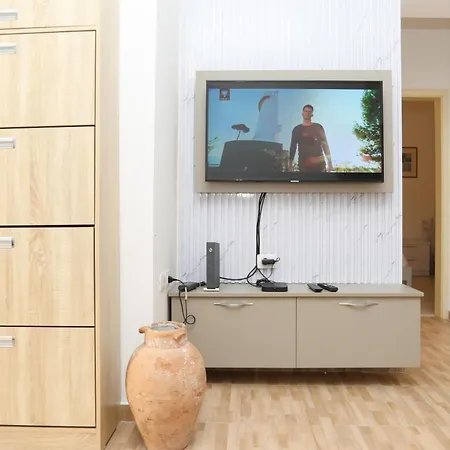 Erlind Apartman